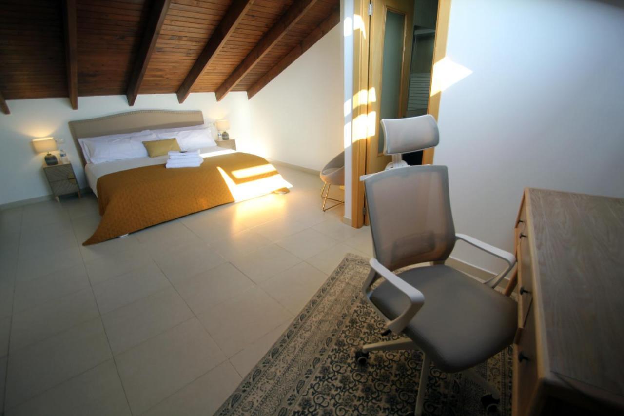 Ferienwohnung Apartaross Valencia Exterior foto